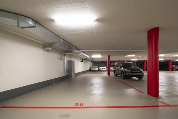 Helle, neuwertige Wohnung an zentraler Lage inklusive Einstellplatz in TG 9