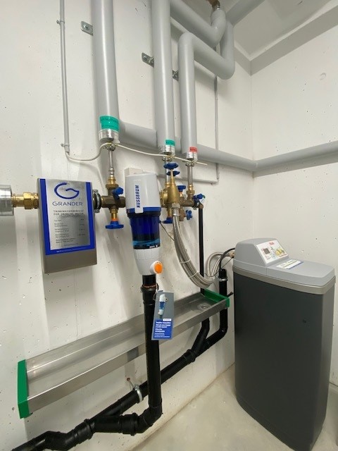 BÜRO/PRAXIS FÜR COACH, PLANUNG, VERTRIEB, BROKER, TREUHAND, PODOLOGIE, KOSMETIK ETC 6