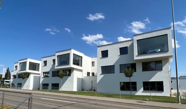 BÜRO/PRAXIS FÜR COACH, PLANUNG, VERTRIEB, BROKER, TREUHAND, PODOLOGIE, KOSMETIK ETC 3