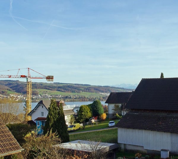 Bauland mit teilweiser Seesicht 3