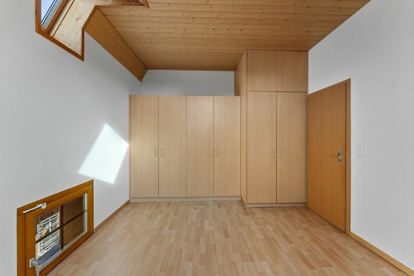 Zweifamilienhaus / EFH mit Einliegerwohnung 15