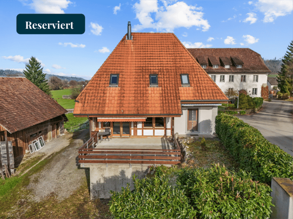 RESERVIERT: Zweifamilienhaus / EFH mit Einliegerwohnung 1