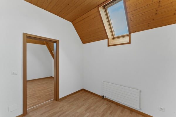 Zweifamilienhaus / EFH mit Einliegerwohnung 16