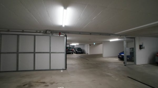 Private Tiefgaragenplätze mit flacher Ausfahrt 7