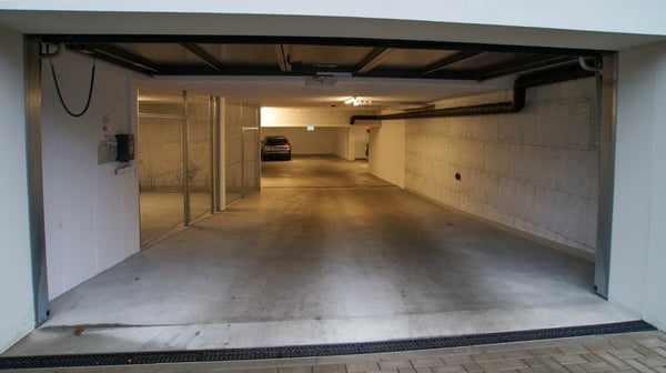 Private Tiefgaragenplätze mit flacher Ausfahrt 3