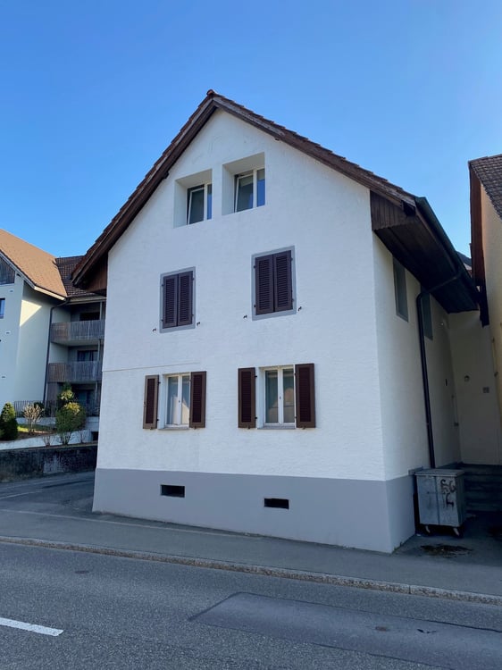 Charmantes Mehrfamilienhaus mit 4 Wohnungen in Egliswil 2