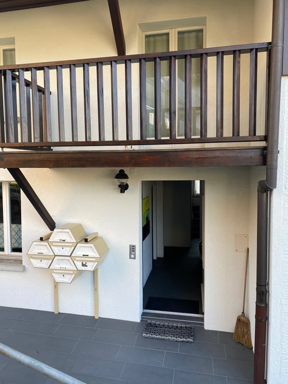 Charmantes Mehrfamilienhaus mit 4 Wohnungen in Egliswil 3