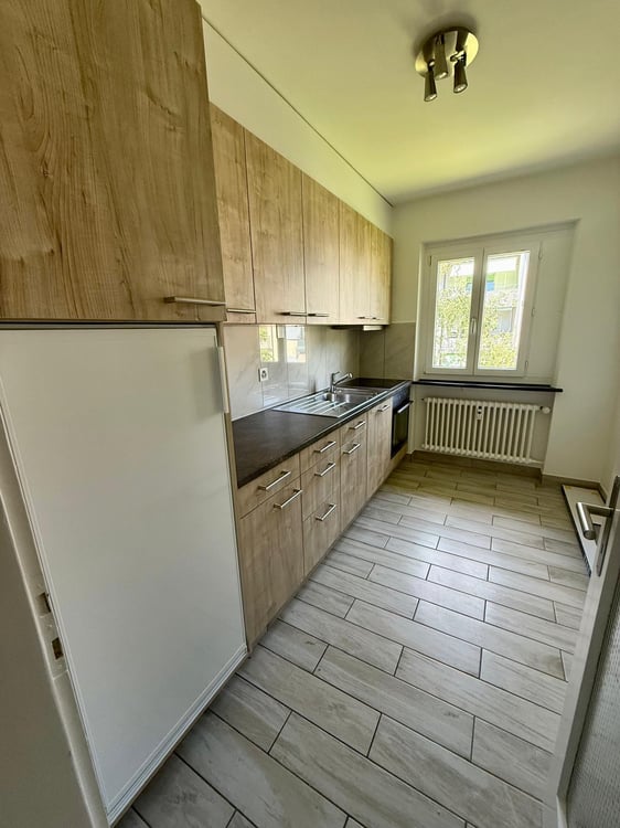 Moderne 3-Zimmerwohnung in Brügg / Appartement moderne de 3 pièces à Brügg 2