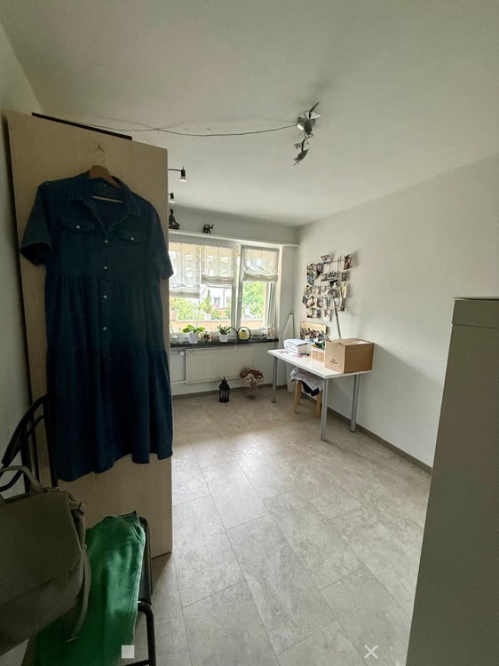 4-Zimmerwohnung im Hochparterre an ruhiger Lage - App. de 4 pièces au rez-de-chaussée surélevé 6