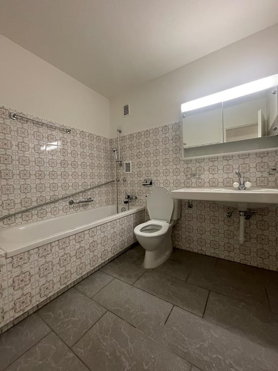 Grosszügige 5.5-Zimmerwohnung in Ipsach / Spacieux appartement de 5,5 pièces à Ipsach 4