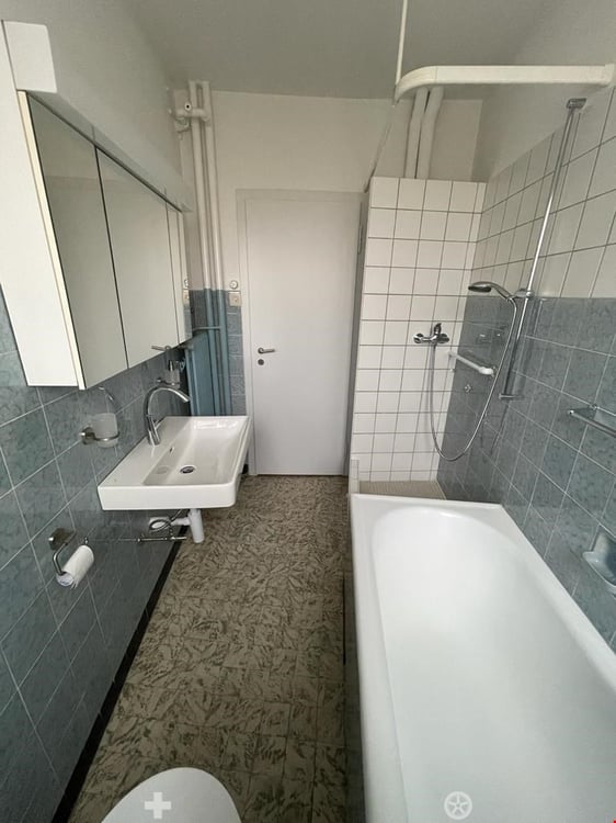 3.5-Zimmerwohnung mit grosser Terrasse und Balkon / Appartement de 3.5 pièces 5