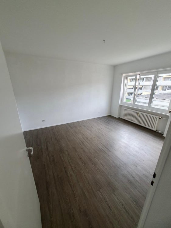 Moderne 3-Zimmerwohnung in Madretsch / Appartement moderne de 3 pièces à Madretsch 4