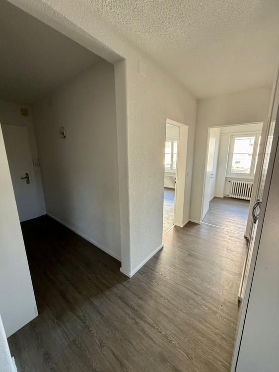 Moderne 3-Zimmerwohnung in Madretsch / Appartement moderne de 3 pièces à Madretsch 6