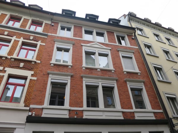 Charmante 1.5-Zimmer-Wohnung mit Balkon in St. Gallen 1