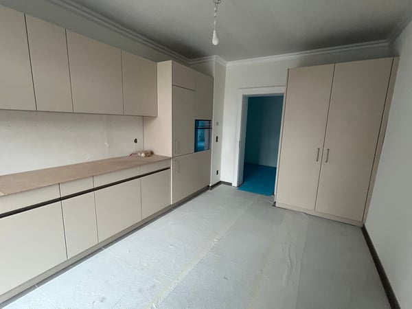 Moderne 6.5-Zimmer-Wohnung mit Balkon in St. Gallen 5