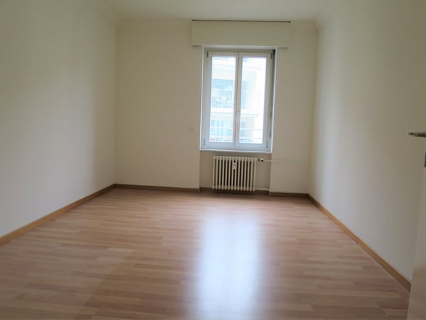Moderne 4-Zimmer-Wohnung mit Balkon in St. Gallen 13