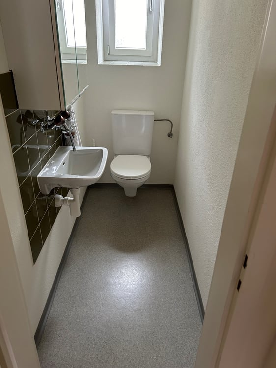 Moderne 4-Zimmer-Wohnung mit Balkon in St. Gallen 10