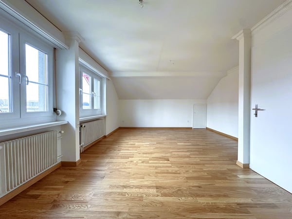 Charmante 1.5-Zimmer-Dachwohnung mit Balkon in St. Gallen 9