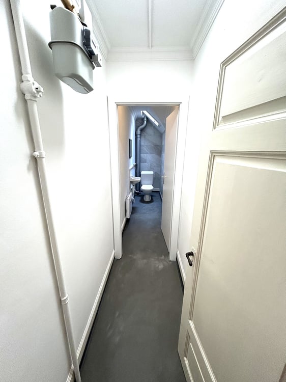 Charmante 5.5-Zimmer-Dachwohnung in St. Gallen – Altbau mit Balkon 14