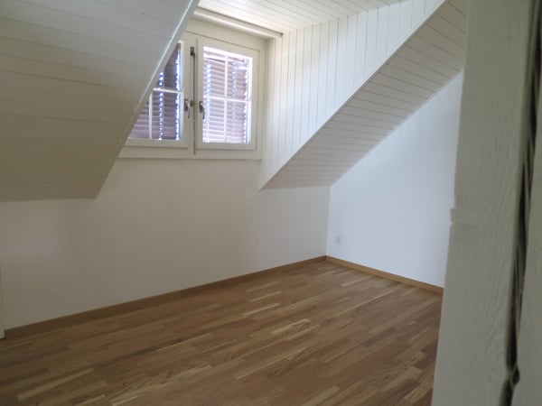 Charmante 2-Zimmer-Dachwohnung in der Altstadt von St. Gallen 5