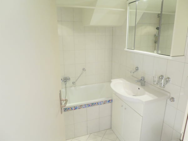 Charmante 2-Zimmer-Altbauwohnung an der Schwertgasse in St. Gallen 8