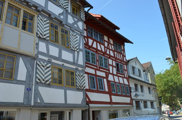 Charmante 2-Zimmer-Altbauwohnung an der Schwertgasse in St. Gallen 1