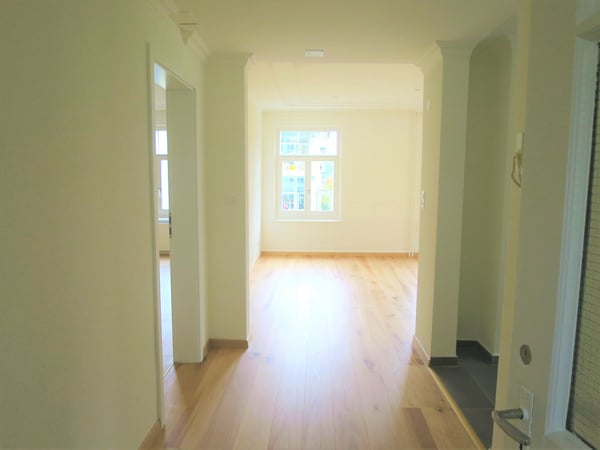 Charmante 4-Zimmer-Altbauwohnung an ruhiger Lage in St. Gallen 2