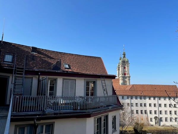 Charmante 1.5-Zimmer-Altbauwohnung mit Balkon in St. Gallen 9
