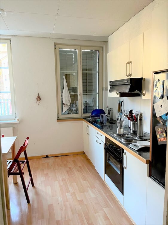 Charmante 1.5-Zimmer-Altbauwohnung mit Balkon in St. Gallen 3