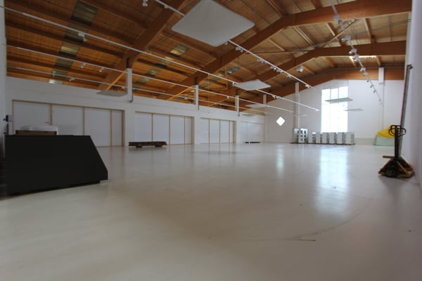Gewerbehalle an bester Lage 4
