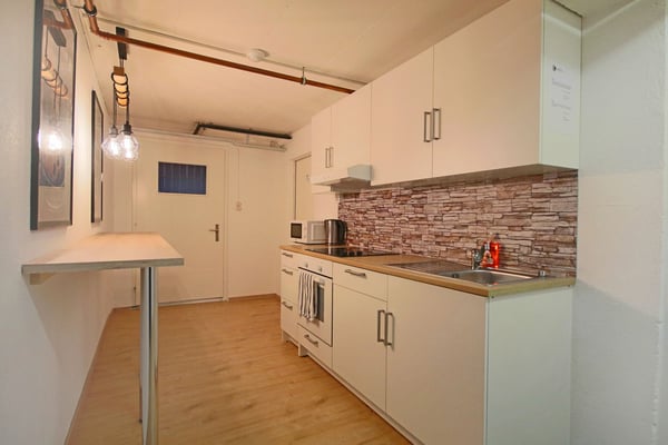 Gemütliches Studio mit eigenem Balkon - zum mieten auf Zeit 3