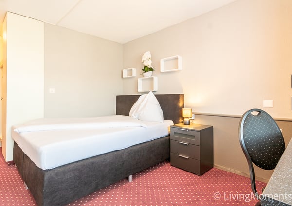 Stilvolles Studio mit Boxspringbett - Einziehen und Wohlfühlen! 2