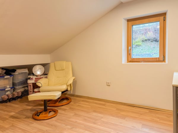 Charmantes 1.5-Zimmer-Reihenhaus mit Bergblick in Scuol 19