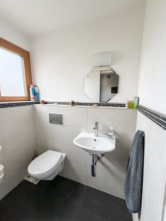 Charmantes 1.5-Zimmer-Reihenhaus mit Bergblick in Scuol 6