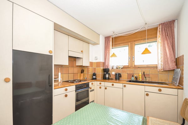 Charmante 1.5-Zimmer-Wohnung mit Balkon in Scuol 4