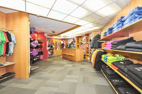 Vielseitiges Wohn- und Geschäftsgebäude in Samnaun Ravaisch 6