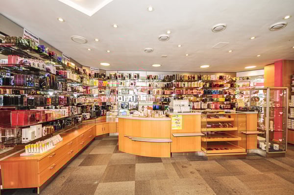 Vielseitiges Wohn- und Geschäftsgebäude in Samnaun Ravaisch 4