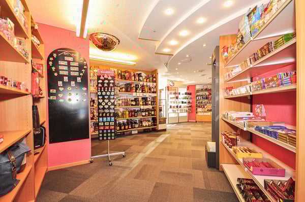 Vielseitiges Wohn- und Geschäftsgebäude in Samnaun Ravaisch 5