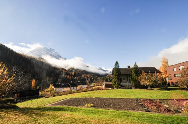 Altrechtliches EFH mit Südwestausrichtung 22