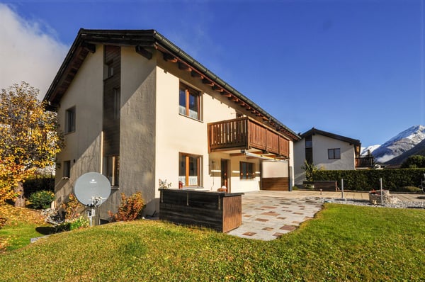 Altrechtliches EFH mit Südwestausrichtung 23