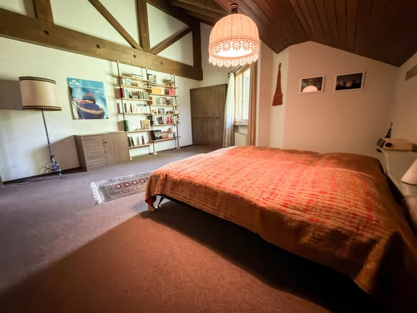 Charmante 2-Zimmer-Wohnung mit Bergpanorama in Scuol 12