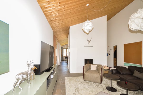 Moderne 4.5-Zimmer-Dachwohnung im Quartier monolit 5