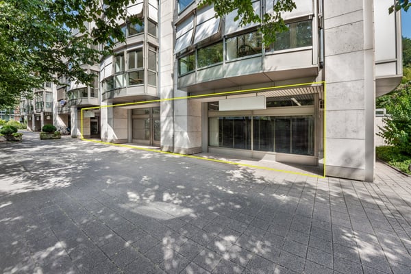 Ihr Ladenlokal für unter CHF 800k mitten in der Stadt Zug! 4