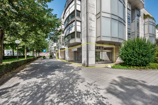 Ihr Ladenlokal für unter CHF 800k mitten in der Stadt Zug! 2