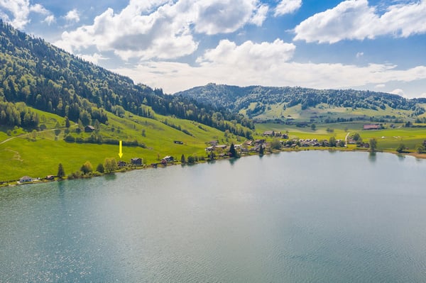 Chalet mit Seeparzelle 696 m² 5