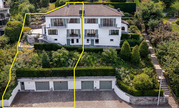 300 m² Doppeleinfamilienhaus mit traumhafter Seesicht 2