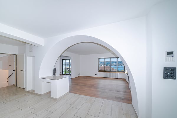 300 m² Doppeleinfamilienhaus mit traumhafter Seesicht 6