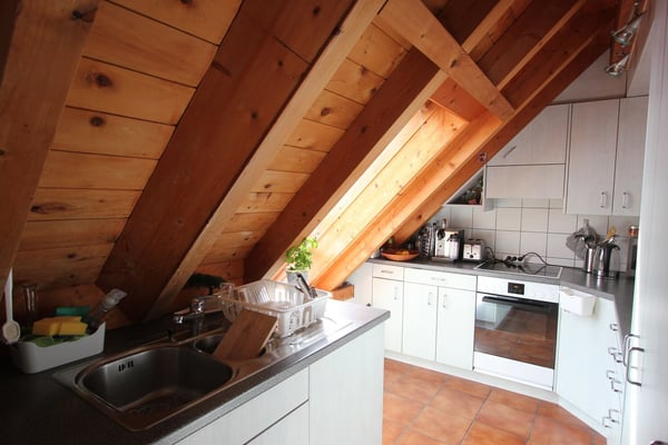 Charmante 3.5-Zimmer-Dachwohnung in Eschenz 4