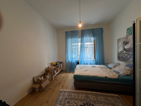 Charmante 1.5-Zimmer-Altbauwohnung an der Engelstrasse in Zürich 8004 6