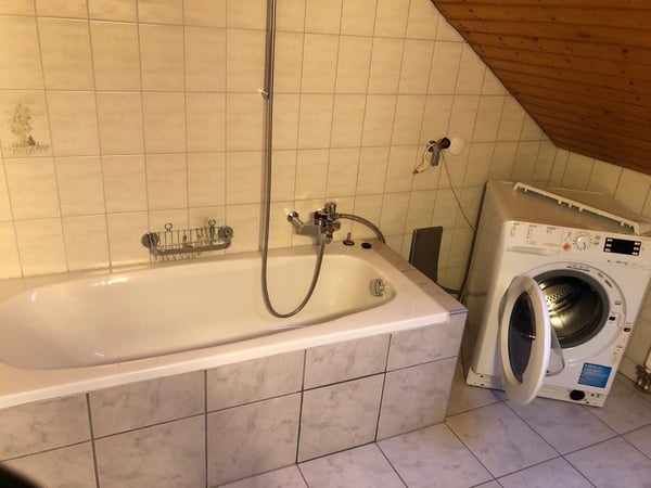 Helle, charmante 1.5-Zimmer-Dachwohnung in St. Gallen Bruggen 10